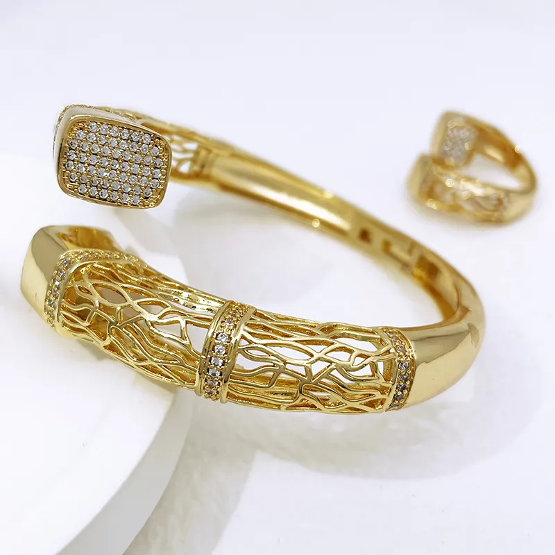 אישה צמיד 18K זהב מצופה נחושת צמיד עם טבעת יוקרה Zirconia דובאי תכשיטי חתונה מסיבת אביזרי משלוח חינם